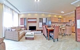 Central-Aqua Apartman